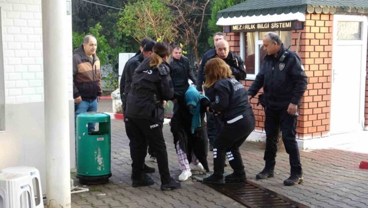 Yola bıraktığı çanta polisi alarma geçirdi, gözaltına alınırken güçlük yaşattı