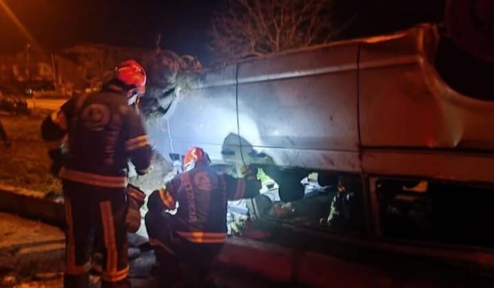 Yoldan çıkan otomobil ters döndü; 1 yaralı