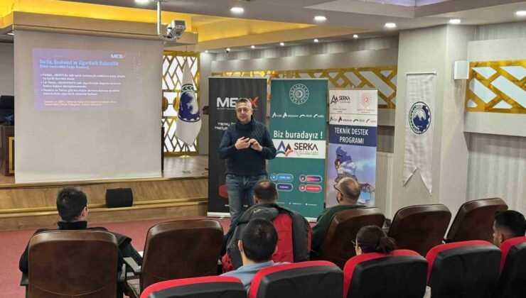 Ağrı’da basın mensuplarına yönelik yapay zekâ destekli medya uzmanlığı eğitimi başladı