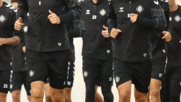 Altay’da Ceyhun Gülselam ve Özgür Özkaya fesih hakkını kullanmadı