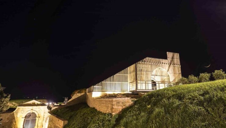 Bakan Ersoy: “Seddülbahir Kalesi, Bakanlığımızın çalışmalarıyla tarihi kimliği korunarak yeniden işlev kazandı”