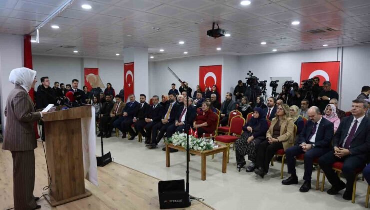 Bakan Göktaş “Yaşlılara yönelik hizmetleri bütüncül bir yaklaşımla sürdürüyoruz”