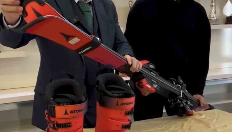 Başarılı sporcuya malzeme desteği
