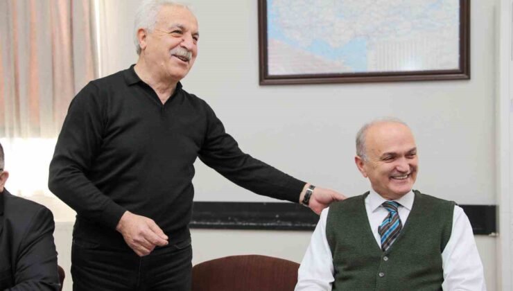 Başkan Özlü: “Düzce’de 2,2 milyar dolar ihracat hacmi var”