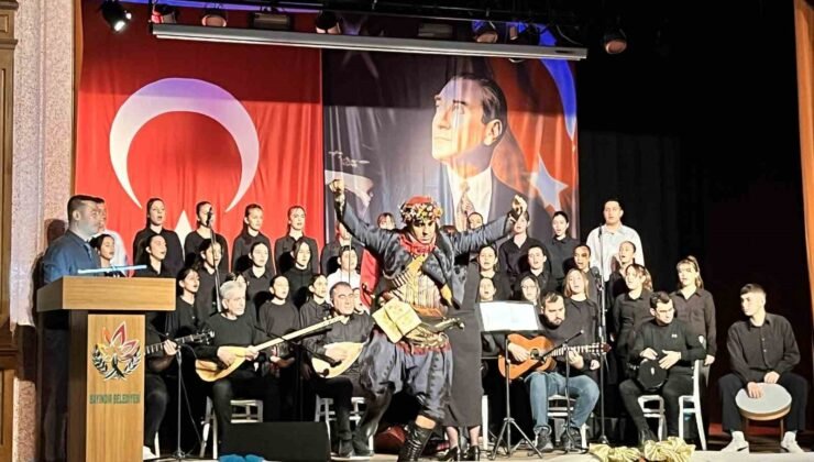 Bayındır’da öğrencilerden türkü şöleni