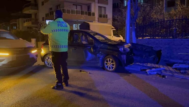 Bayındır’da otomobiller çarpıştı: 1 yaralı