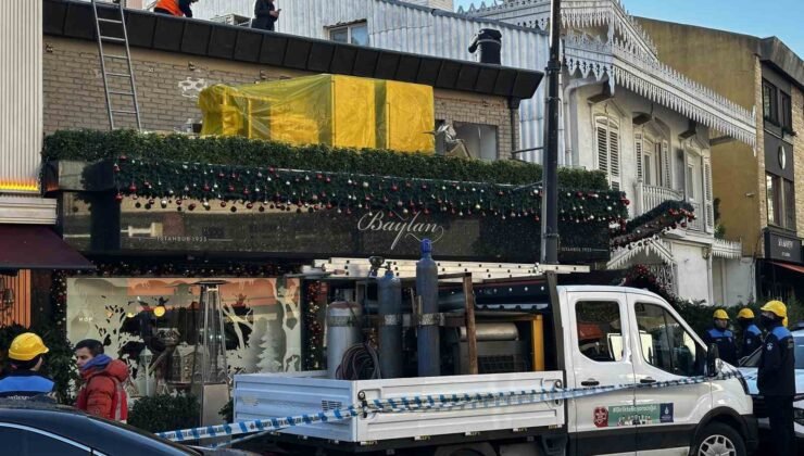 Bebek’teki Baylan Pastanesi’nin kaçak eklentisi yıkıldı