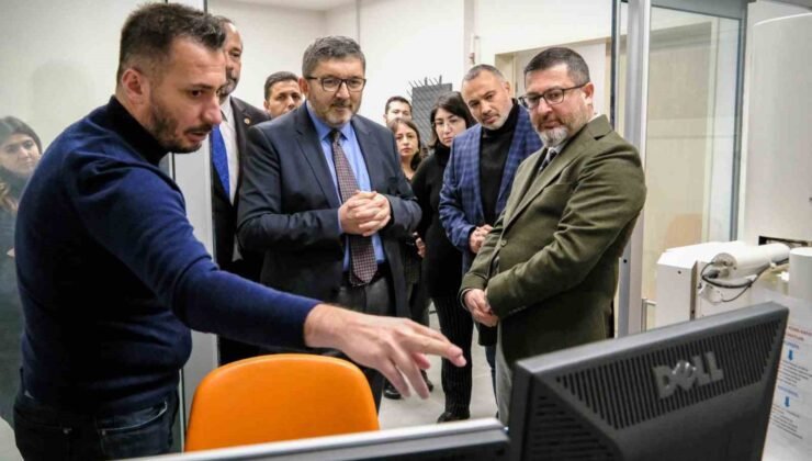 BŞEÜ Rektörü Kaplancıklı araştırma merkezlerinde incelemelerde bulundu