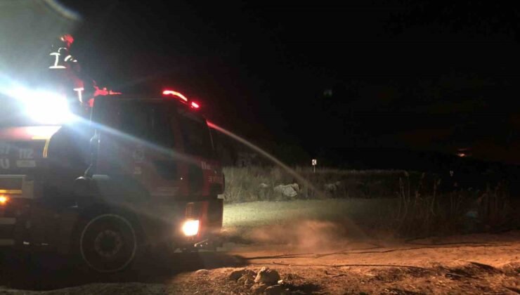 Burdur’da sazlık alanda yangın