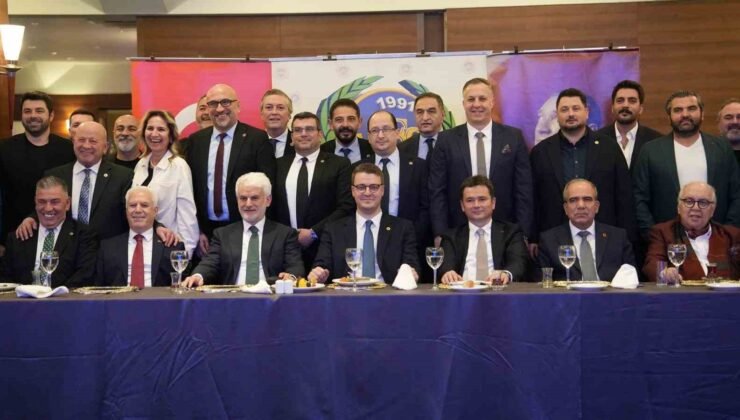 Bursa Fan Clup’te bayrak değişimi