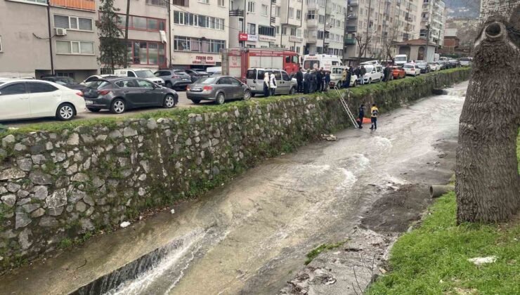 Bursa’da dereye düşen şahıs hayatını kaybetti
