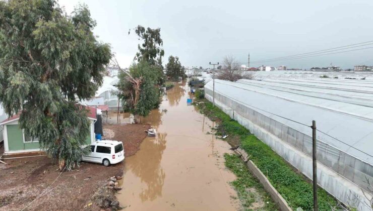 Büyükşehir, yağıştan etkilenen 3 ilçe için hasar tespit çalışması başlattı