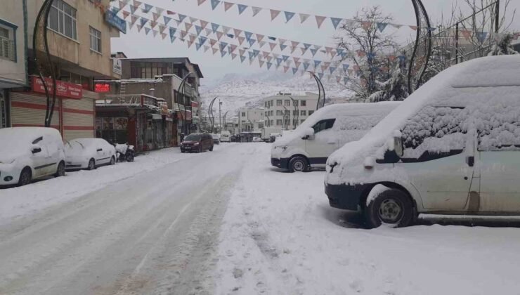 Çermik beyaza büründü