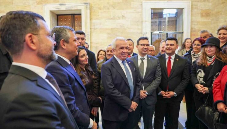 CHP Genel Başkanı Özel’den Nilüfer ve Bursa teşkilatına mesaj