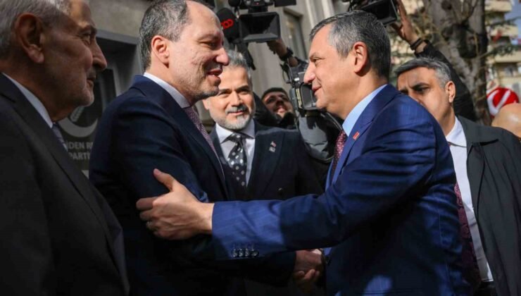 CHP Genel Başkanı Özel’den Yeniden Refah Partisi Genel Başkanı Erbakan’a ziyaret