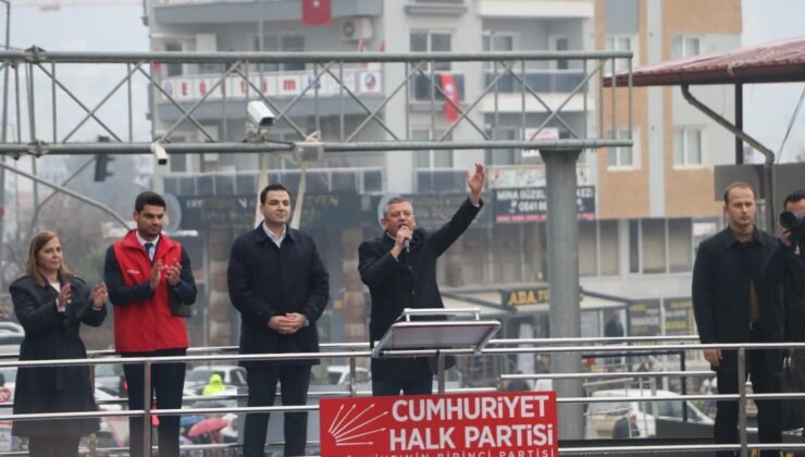 CHP lideri Özgür Özel: “20 bin TL’yi bir asgari ücrete, 28 bin TL’ye çıkarmak muhalefetin ellerinde”
