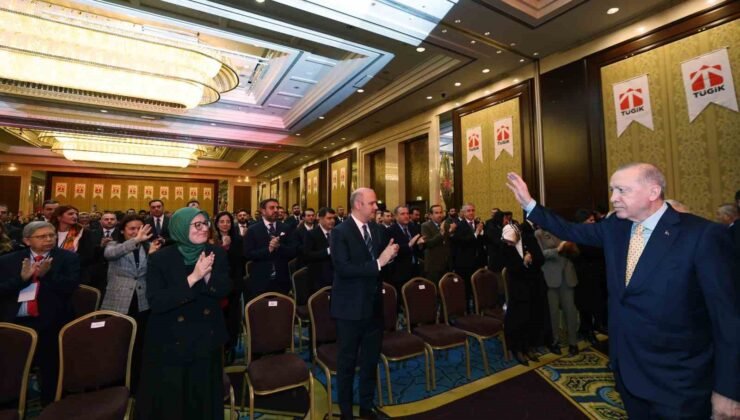 Cumhurbaşkanı Erdoğan: “Yeniden şekillenen dünya düzeninde kutup başlarından birisi inşallah Türkiye’miz olacak”