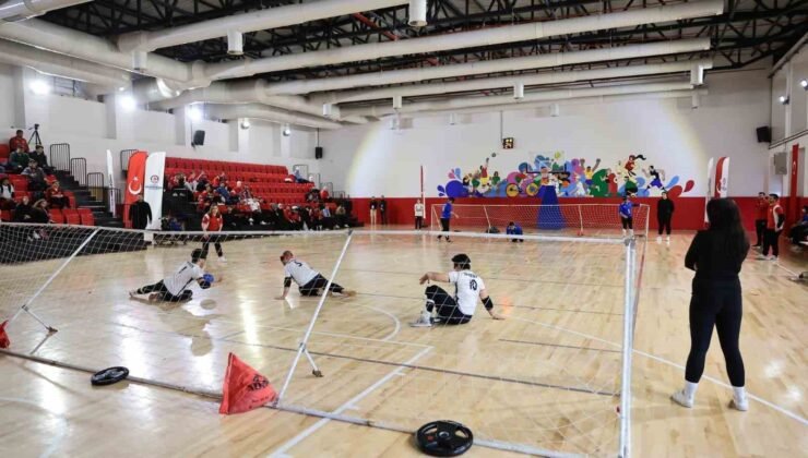 Denizli Büyükşehir’den görme engelli sporculara Braille alfabeli madalya
