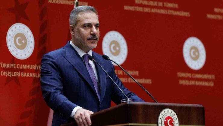 Dışişleri Bakanı Fidan: “Önümüzde hedefler; ’Gümrük Birliği Anlaşması’ nın güncellenmesi, ’Vize Serbestisi Anlaşması’ nın devreye girmesi”