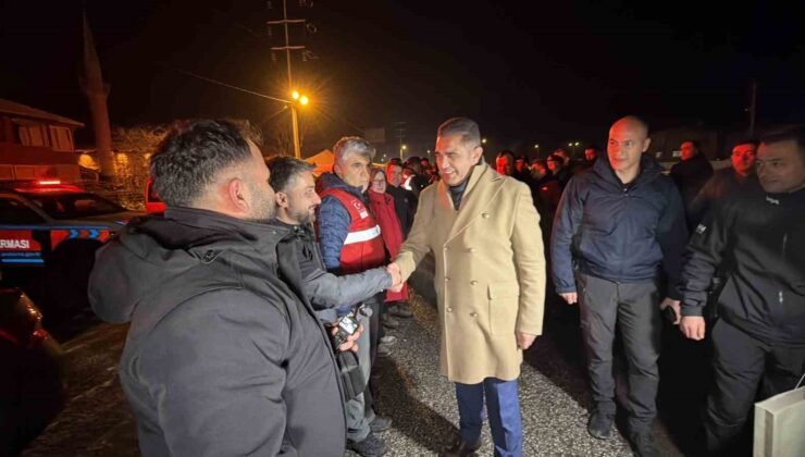 Düzce Valisi Aslan: “Tüm ekiplerimiz ile sahadayız”