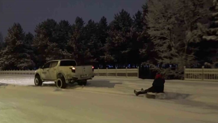 Erzurum’da off-roadçuların lastik ve kızaklı kar keyfi