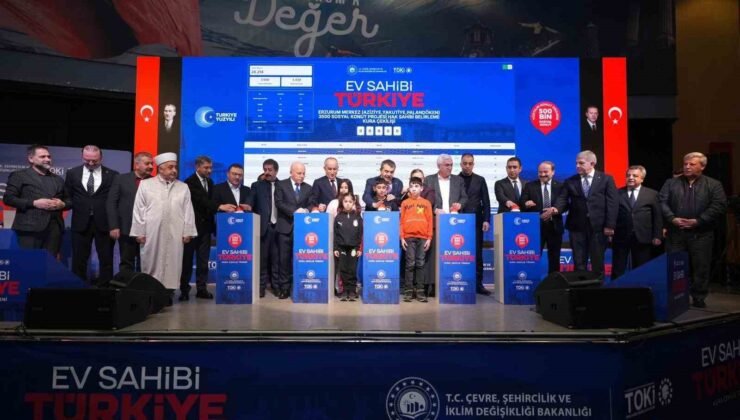 Erzurum’da TOKİ kuraları çekildi