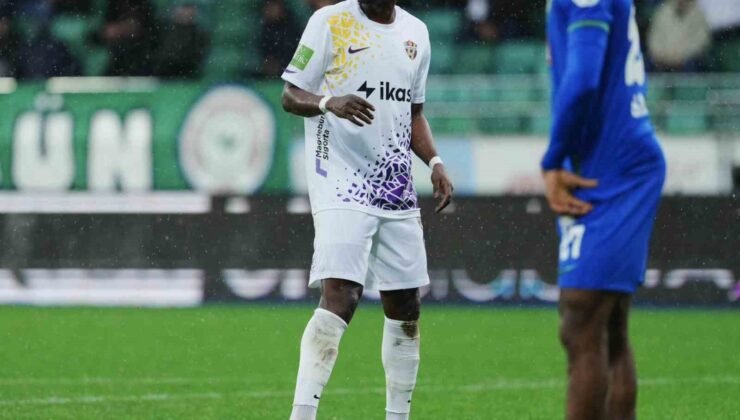 Eyüpspor, Mame Thiam ile yollarını ayırdı