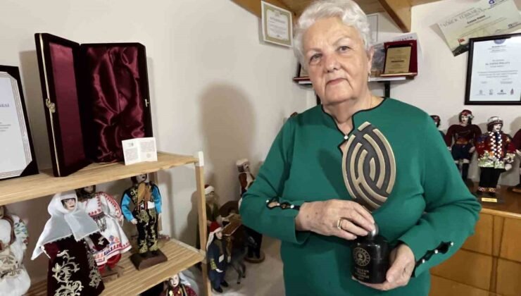 Folklorik kitre bebek sanatıyla Türkiye’nin ‘hazinesi’ oldu