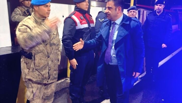 Gazipaşa Kaymakamı yılbaşı gecesinde görevli ekipleri yalnız bırakmadı