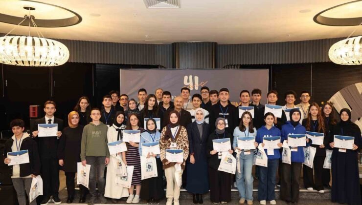 Gençler geleceğin teknolojileriyle buluştu