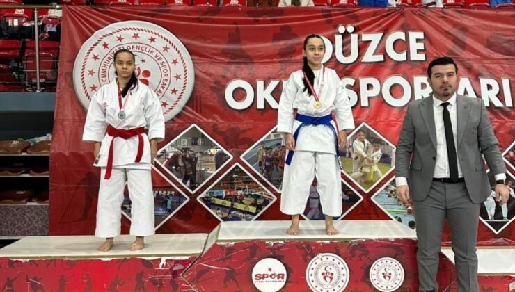 Gençler karatede tatamiye çıktı