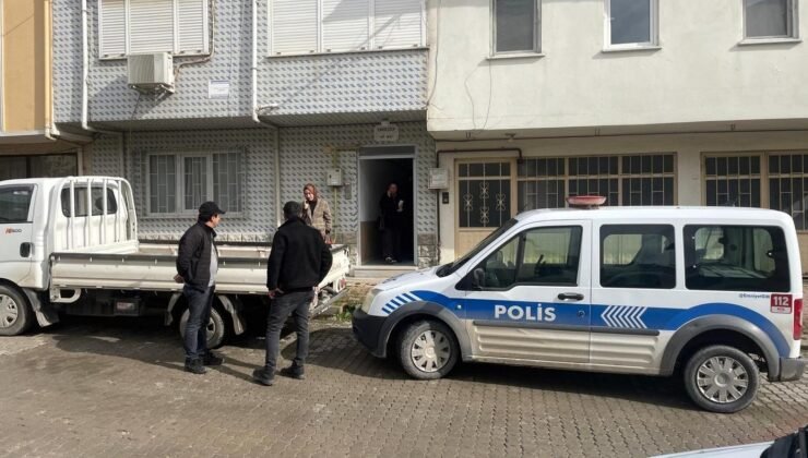 Her gün eşinin mezarına giden yaşlı adam evinde ölü bulundu
