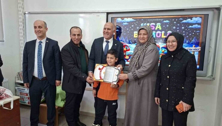 Hisarcık’ta bin 50 öğrenci tatile girdi