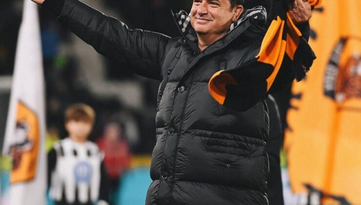 Hull City, Southampton’ı deplasmanda devirdi