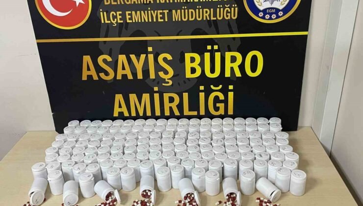 İzmir’de 8 bin adet uyuşturucu hapla yakalanan şüpheli tutuklandı