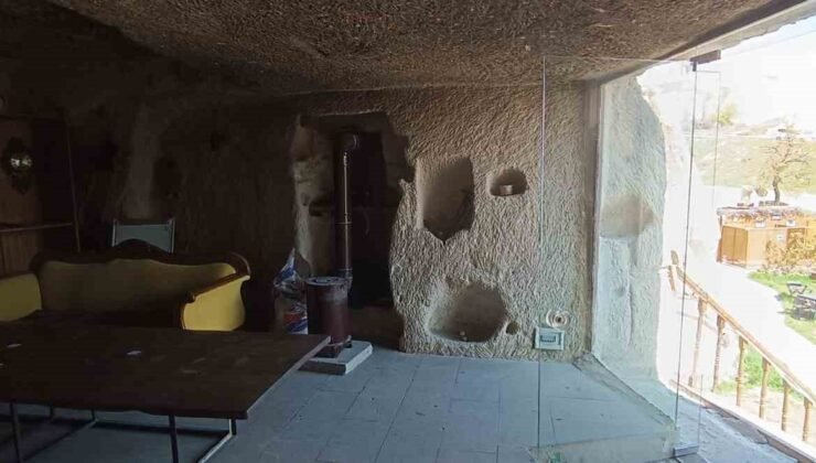 Kaçak restoran kaldırıldı, peribacalarının silüeti ortaya çıktı