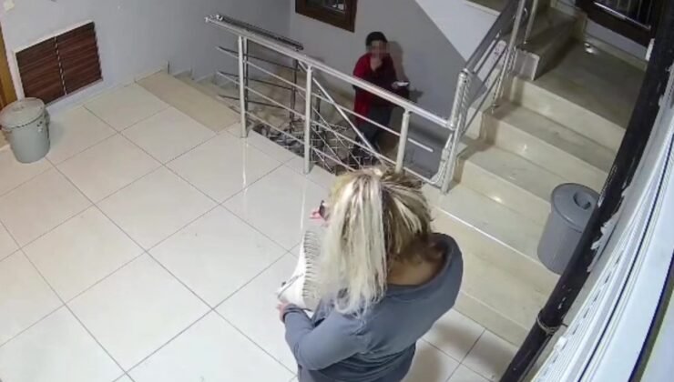 Kadın hırsızlar beğendikleri ayakkabıları böyle çaldı