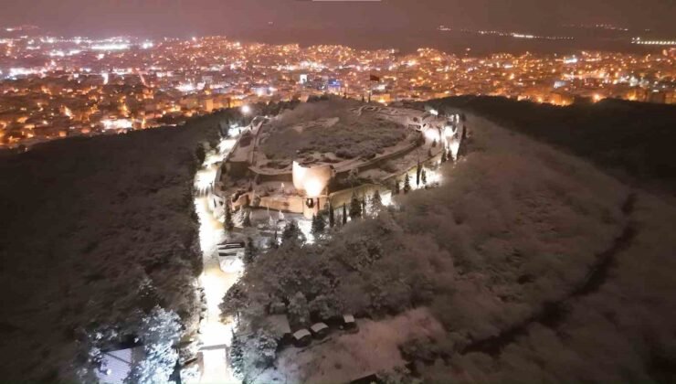 Kar altında kalan Aydos Kalesi havadan görüntülendi
