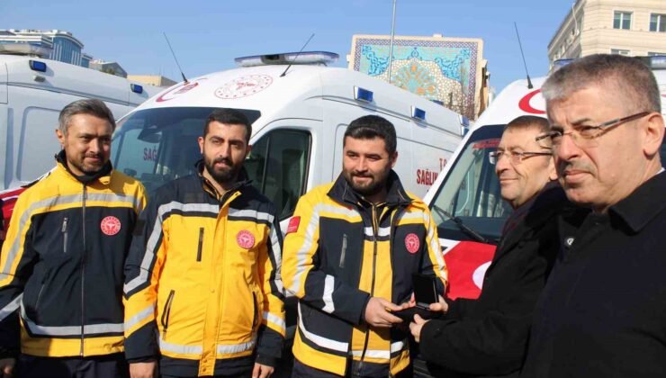 Kayseri’de 12 ambulans daha hizmete başladı