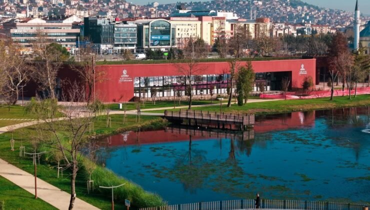 Kocaeli’de “Alev Alatlı Kütüphanesi ve Sanat Galerisi” törenle tanıtıldı