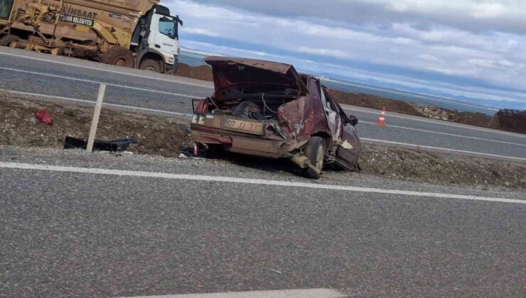 Konya’da otomobil devrildi: 2 yaralı