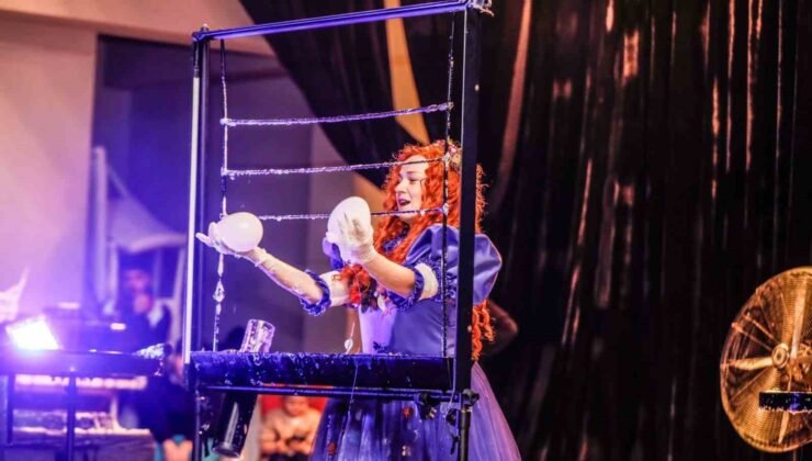 Körfez’de çocuklar Bubble Show ile eğlendi