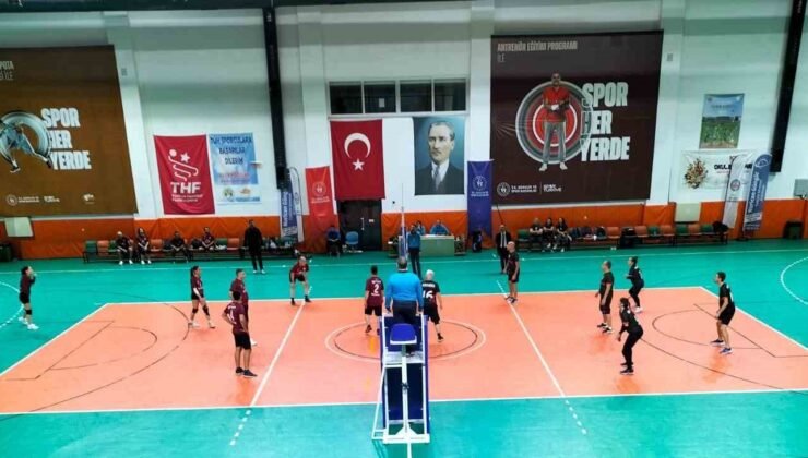 Köyceğiz Voleybol Turnuvası devam ediyor