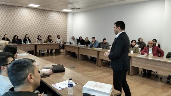 Kütahya’da rehber öğretmenlere ve psikolojik danışmanlara “Objektif Testler Atölyesi” eğitimi