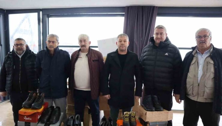 Lunapark işletmecisinden çocuklar için ayakkabı yardımı