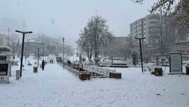 Malatya’da eğitime kar engeli