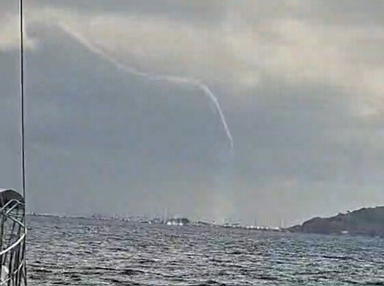 Marmaris Körfezi’nde hortum paniği