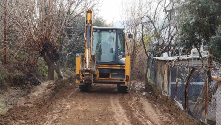 Nazilli Belediyesi’nden Arslanlı’da yol çalışması