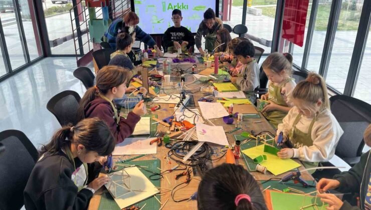 Nilüferli çocuklar hem eğleniyorlar, hem öğreniyorlar