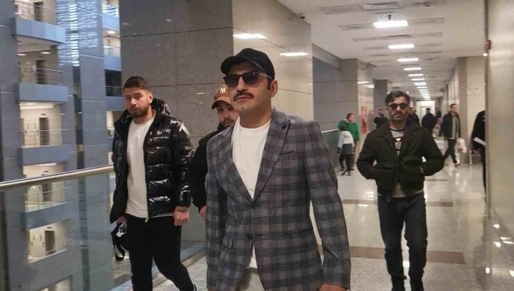 Oyuncu Ufuk Bayraktar hakim karşısında: “Ben sadece Beyoğlu’ndaki gençlere yardımcı olmaya çalışırım”